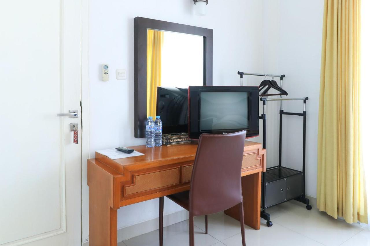 Ge Jacmart Homestay Makassar Esterno foto