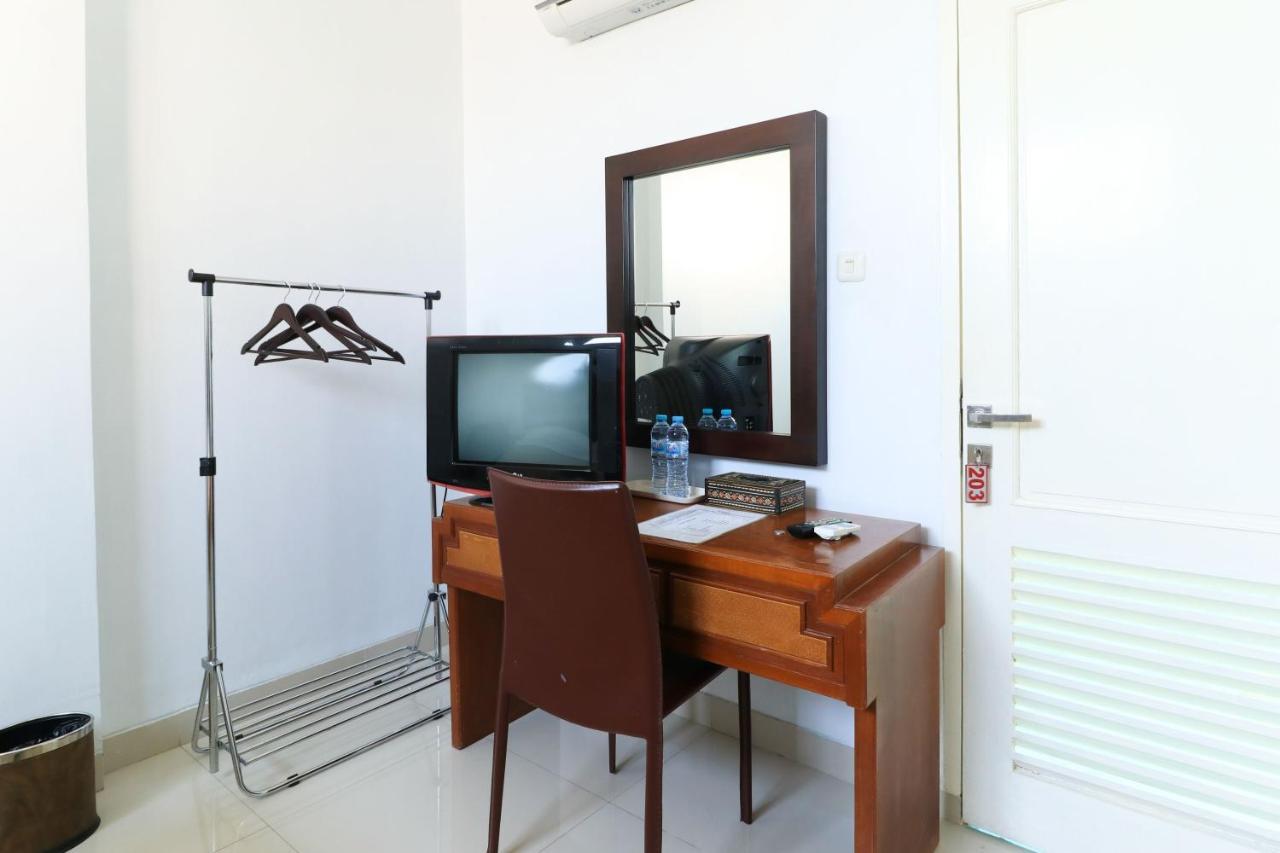 Ge Jacmart Homestay Makassar Esterno foto