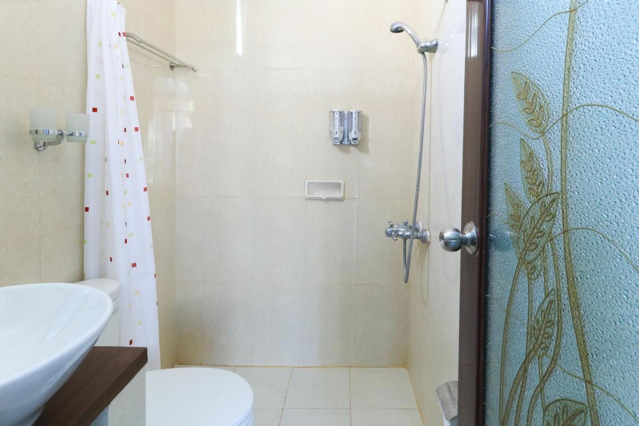 Ge Jacmart Homestay Makassar Esterno foto