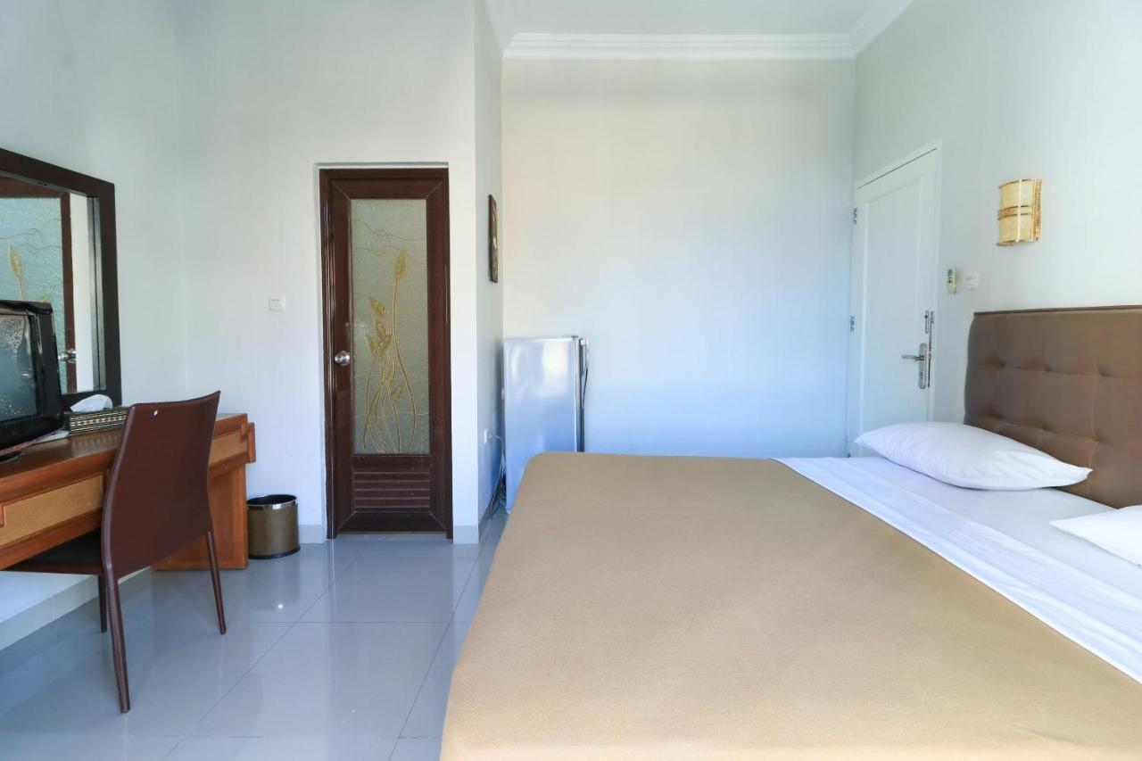 Ge Jacmart Homestay Makassar Esterno foto